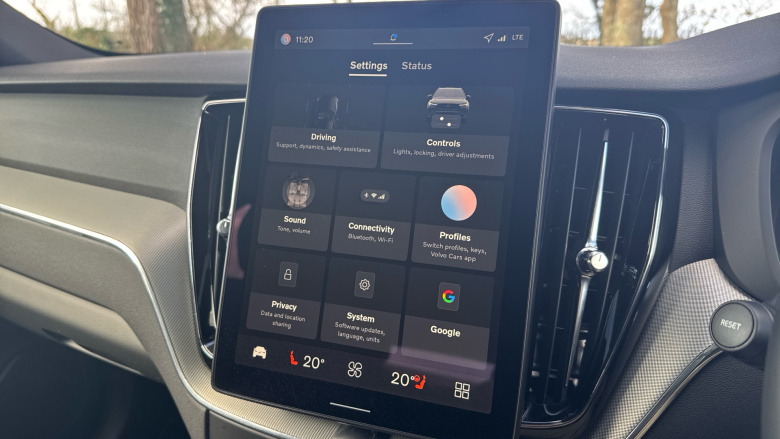 Volvo XC60 2.0 B5P Plus Black Edition 5dr AWD Geartronic Petrol Estate